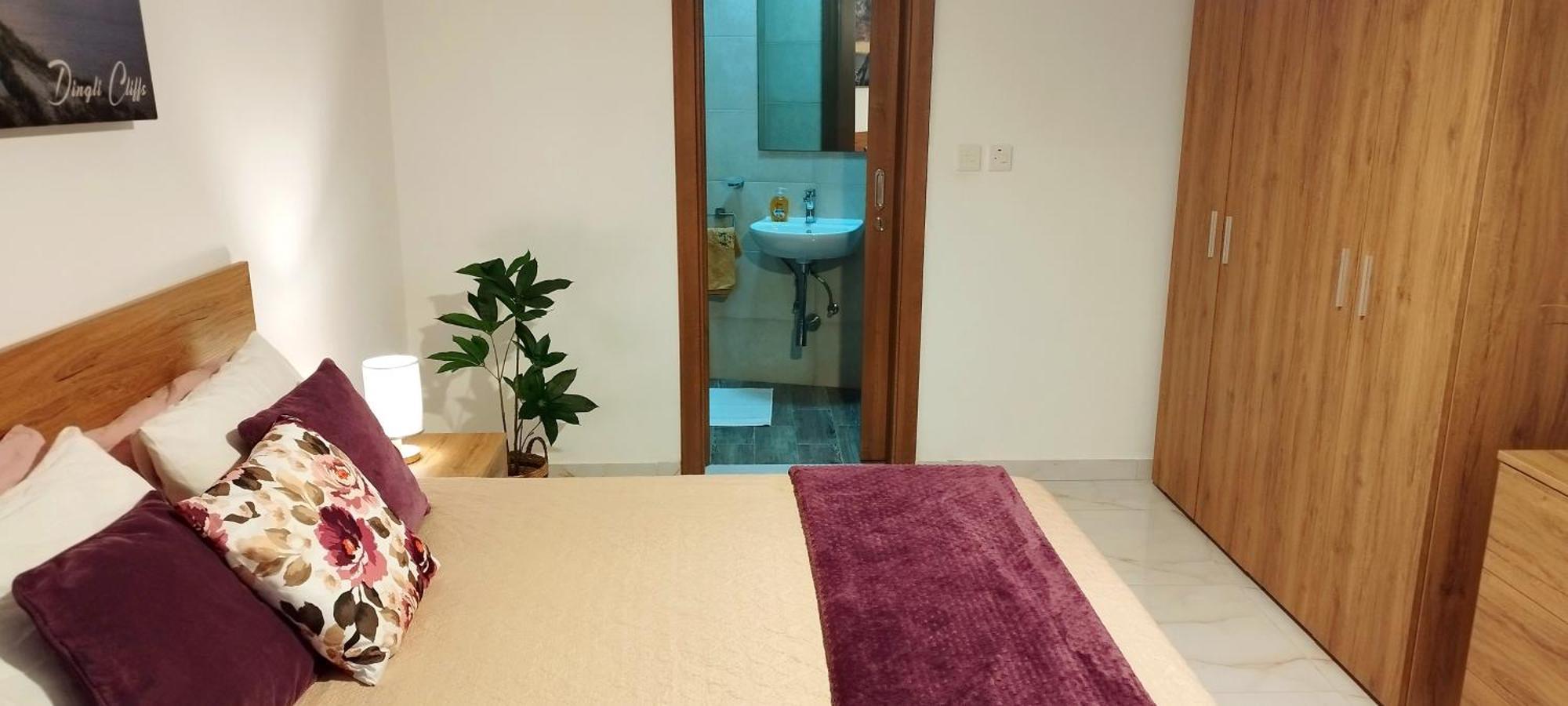 Large And Modern Apartment In The Centre Of Malta Моста Экстерьер фото